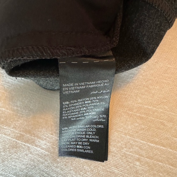 White House Black Market The Leggings - Picture 9 of 11